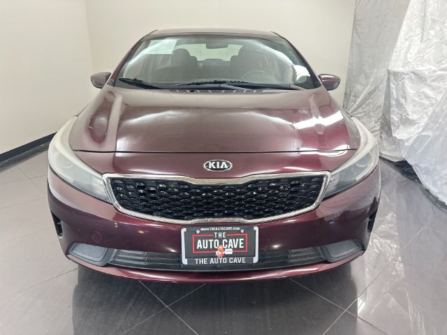2017 Kia Forte LX 6A