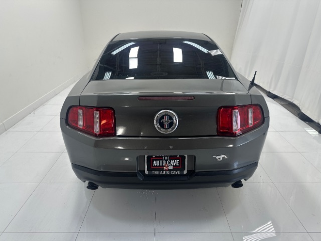 2011 Ford Mustang V6 Coupe