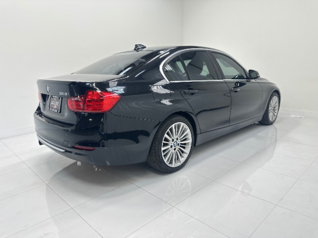 2012 BMW 3-Series 328i Sedan