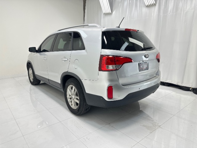 2014 Kia Sorento LX 2WD