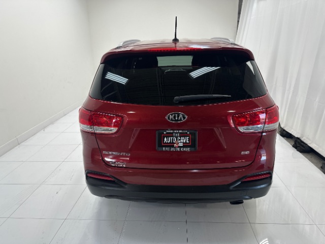 2016 Kia Sorento LX 2WD