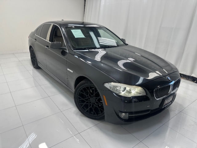2013 BMW 5-Series 528i