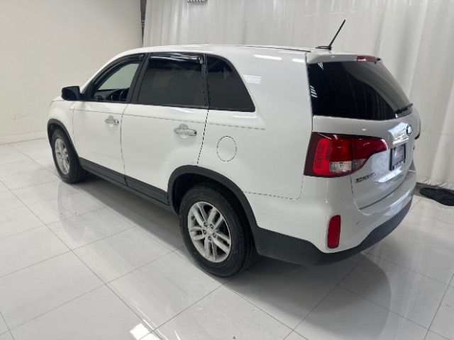 2015 Kia Sorento LX 2WD