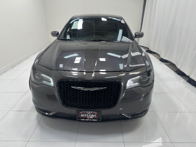 2019 Chrysler 300 S
