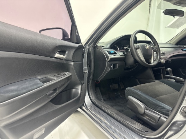 2010 Honda Accord LX Sedan AT